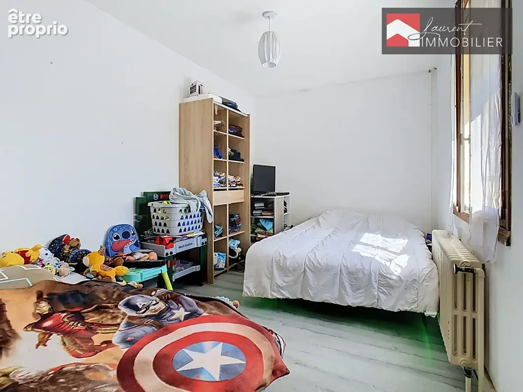 Maison sur sous sol complet, 4 chambres - 01190 PONT DE VAUX - photo 9