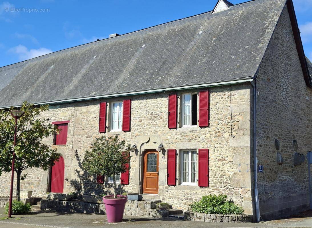 Maison à MARCILLE-LA-VILLE