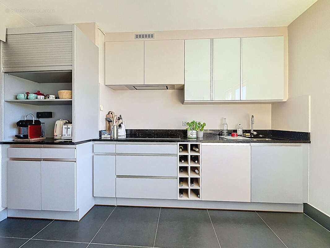 Appartement T4 95 m² rénové au coeur du Triangle d'Or d'Annecy - photo 7
