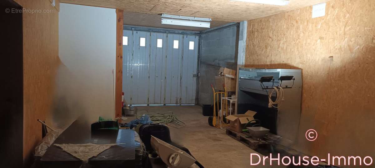 Commerce à RIVARENNES