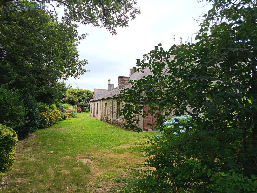 Maison à GUISCRIFF