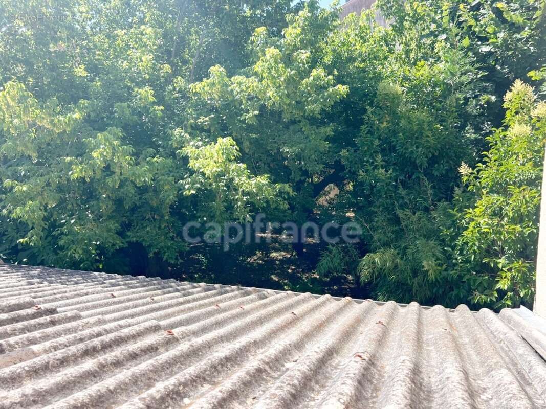 Maison à vendre à Digne-les-Bains – 115 m², 4 chambres, jardin arboré de 300 m², fort potentiel - photo 11