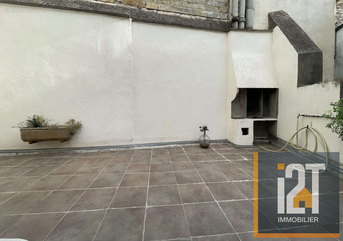 Appartement à NIMES