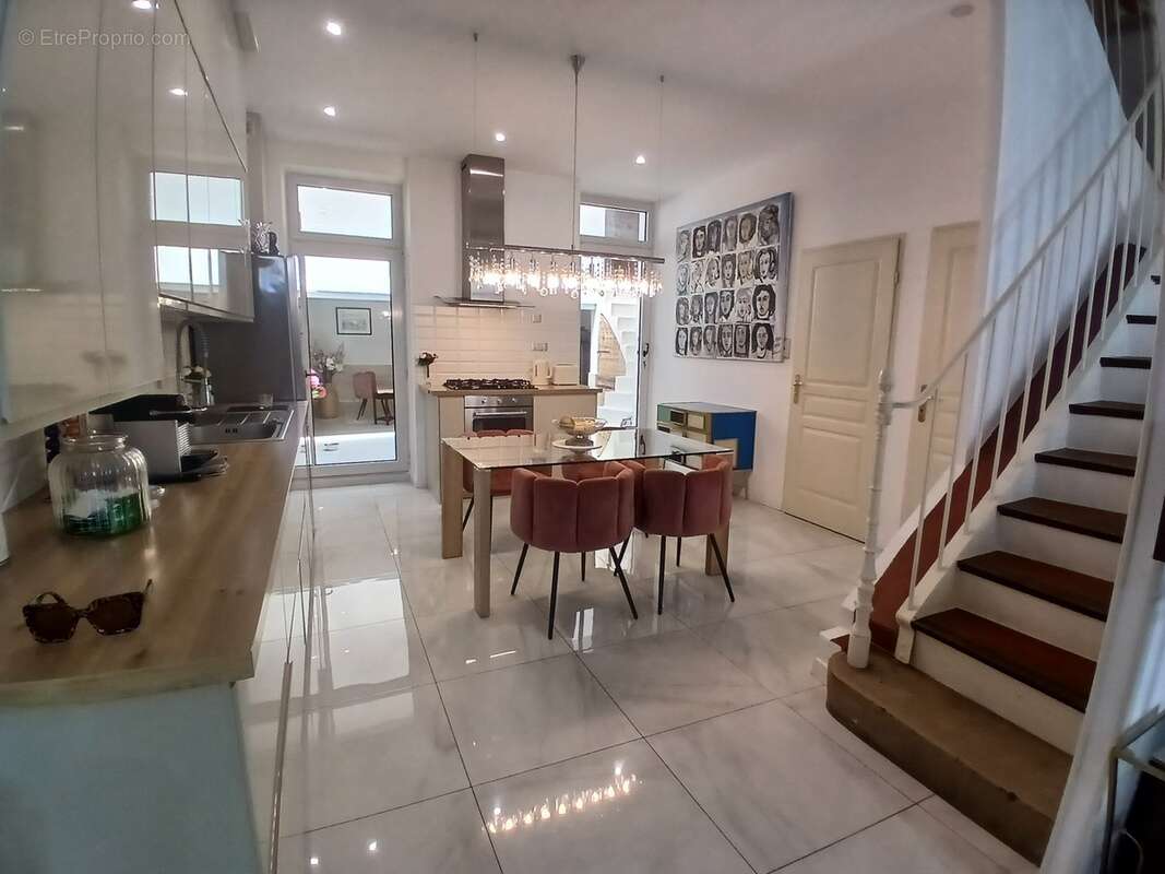 Maison à MARSEILLE-16E