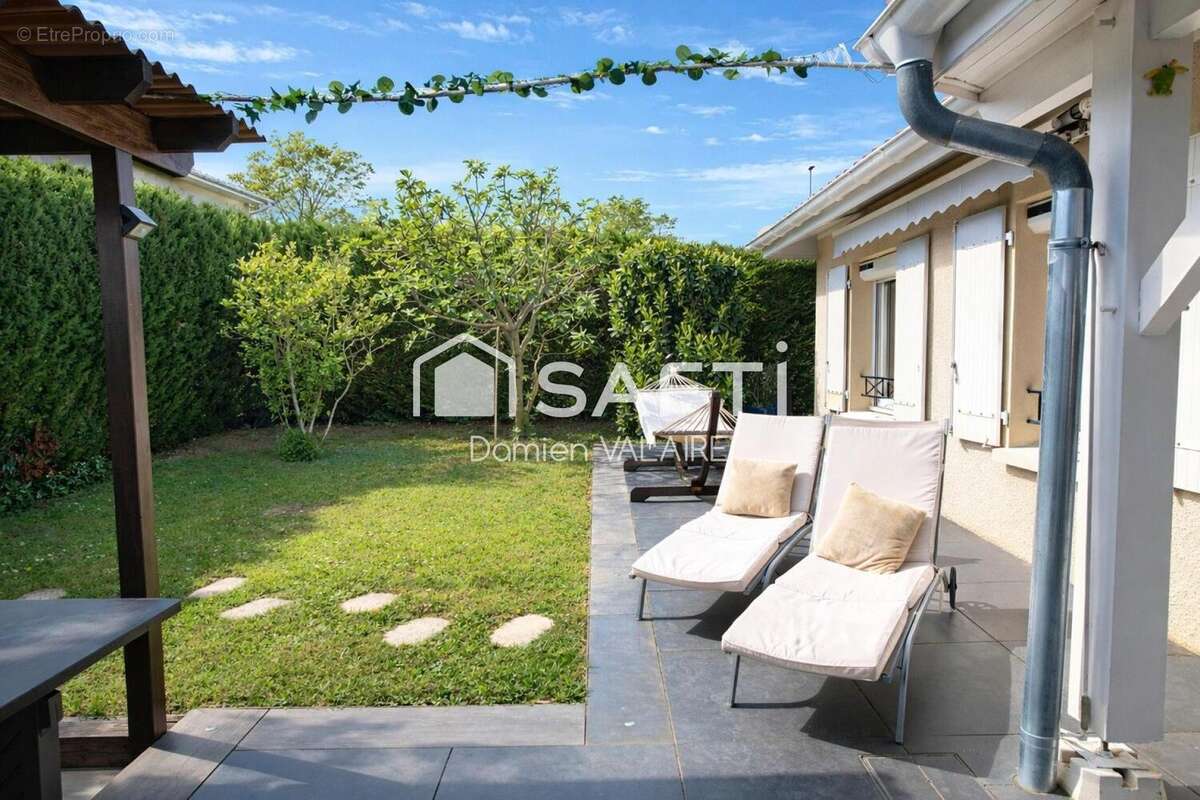 Photo 3 - Maison à L'ISLE-D'ABEAU