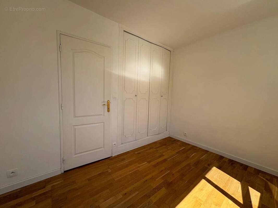 Maison à PLAISIR
