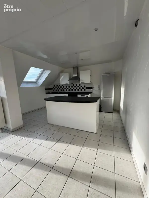 À vendre   Appartement 3 pièces de 74 m2 avec terrasse, garage et parkings - photo 10
