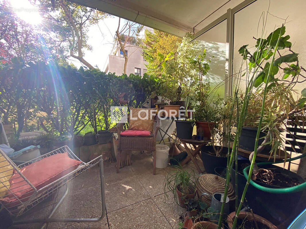 Appartement à SURESNES