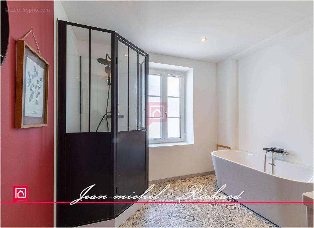 Maison à COUR-CHEVERNY