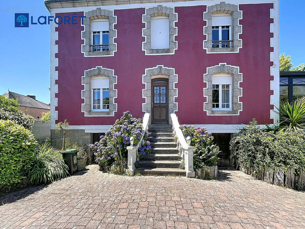 Maison à INZINZAC-LOCHRIST