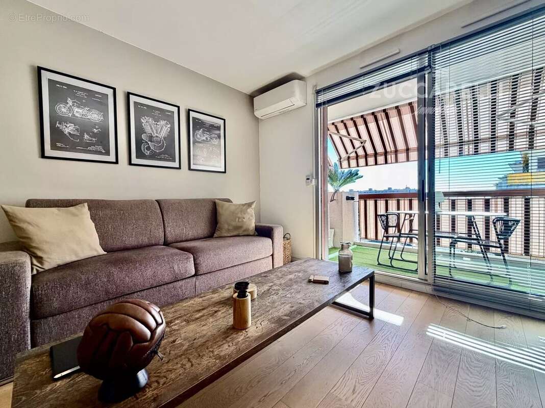 Appartement à CAGNES-SUR-MER