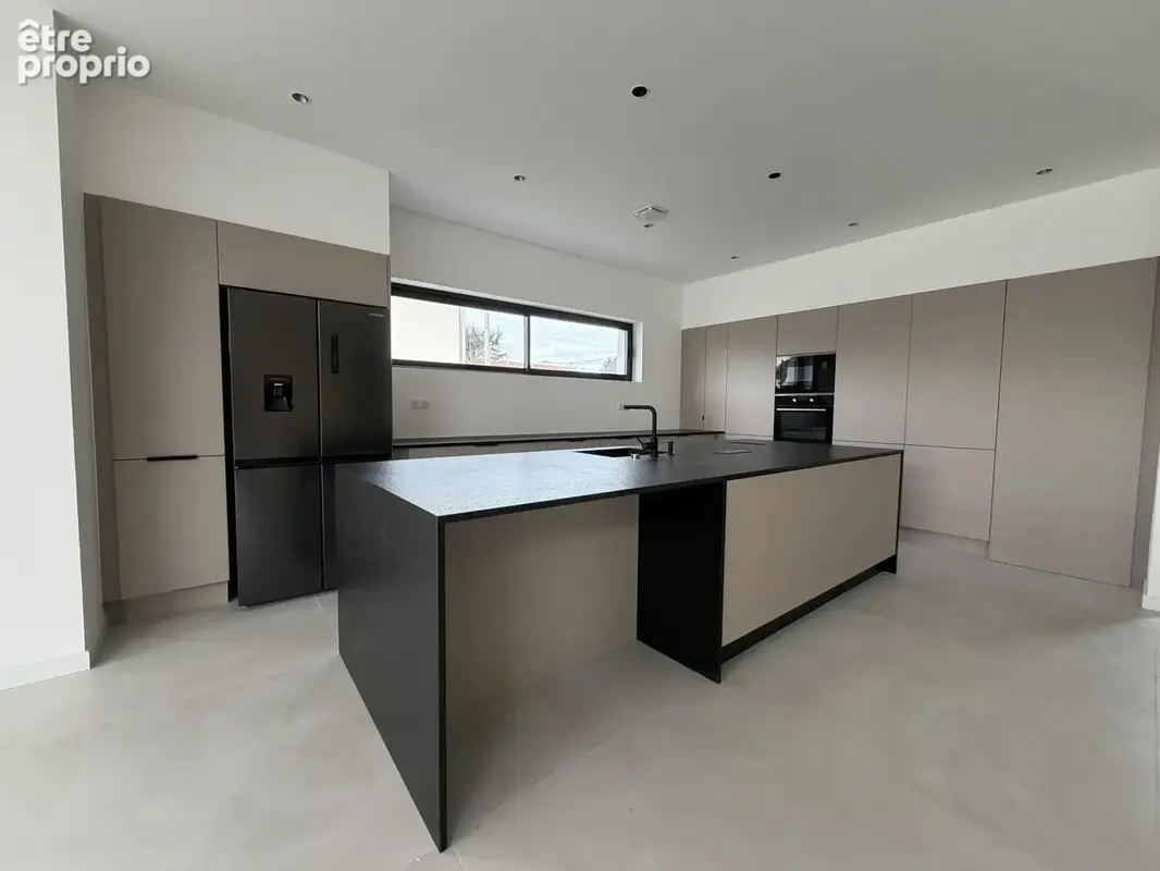 Maison 6 pièces 190 m² à vendre à Rosenau (68128) - photo 2