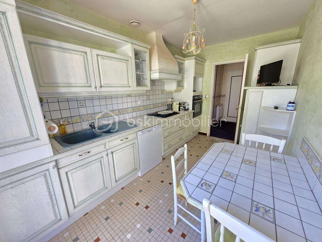 Maison à COULANGES-LES-NEVERS