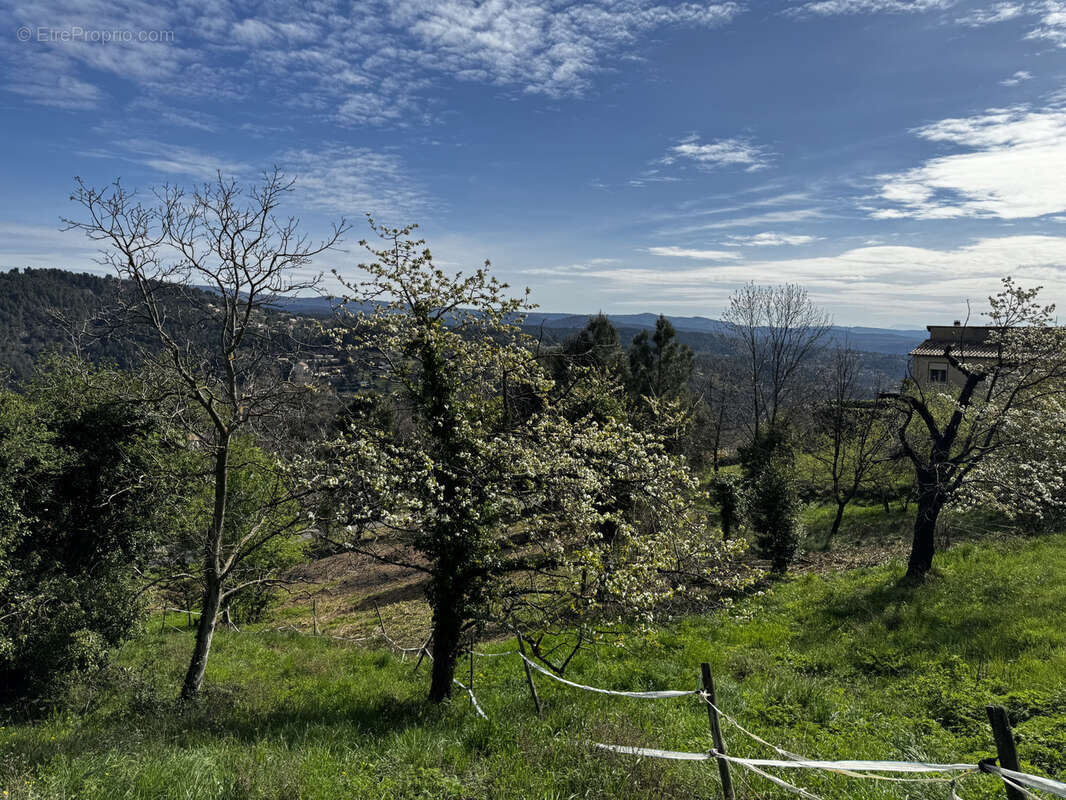 Beau Terrain secteur Prisé avec Vue et Eau - photo 14