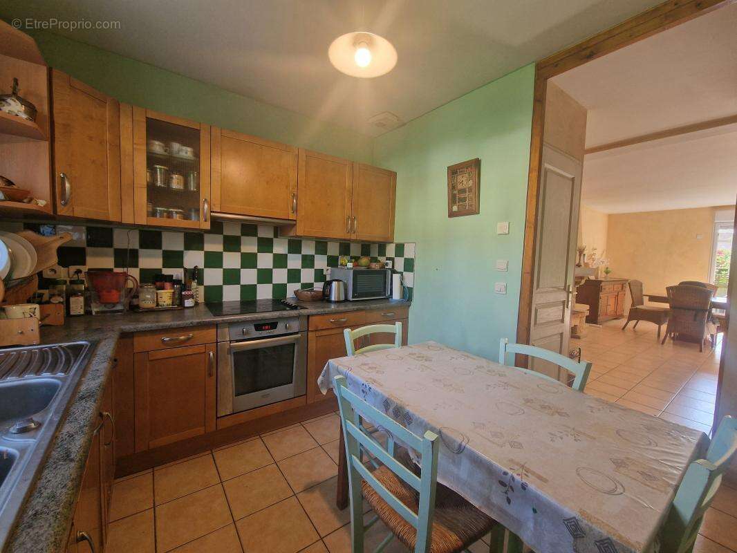 Maison à BROU-SUR-CHANTEREINE