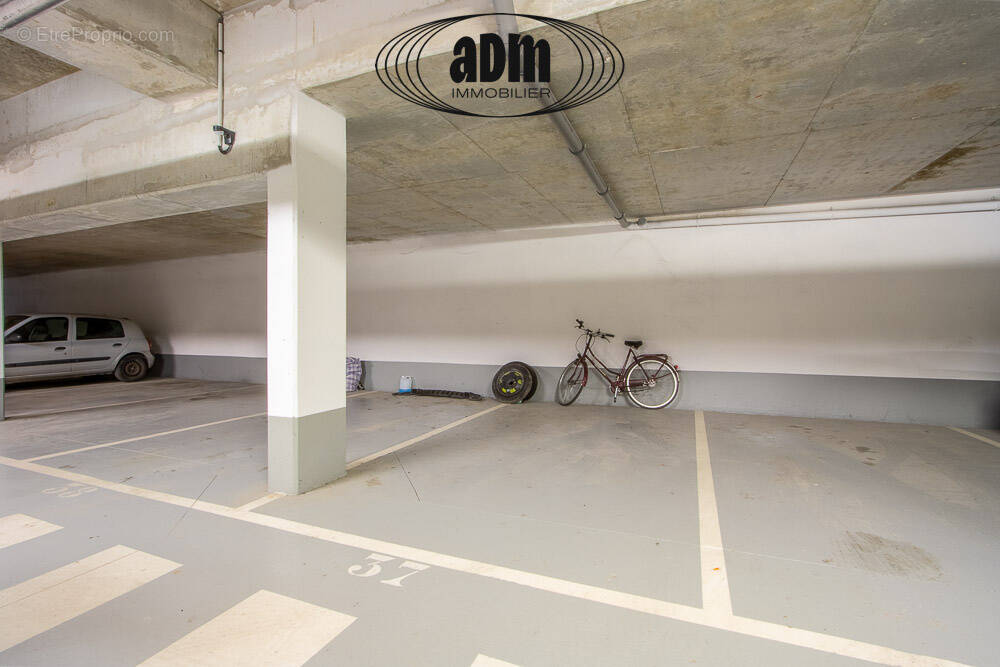 Appartement à AUBERVILLIERS