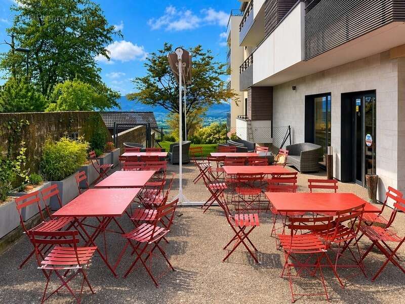 Commerce à LUCINGES