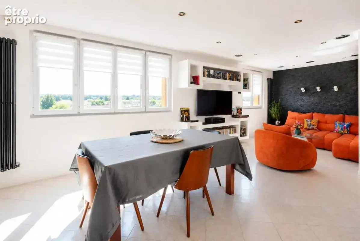 Appartement de 4 pièces de 80 m² à Les Clayes-sous-Bois - photo 3