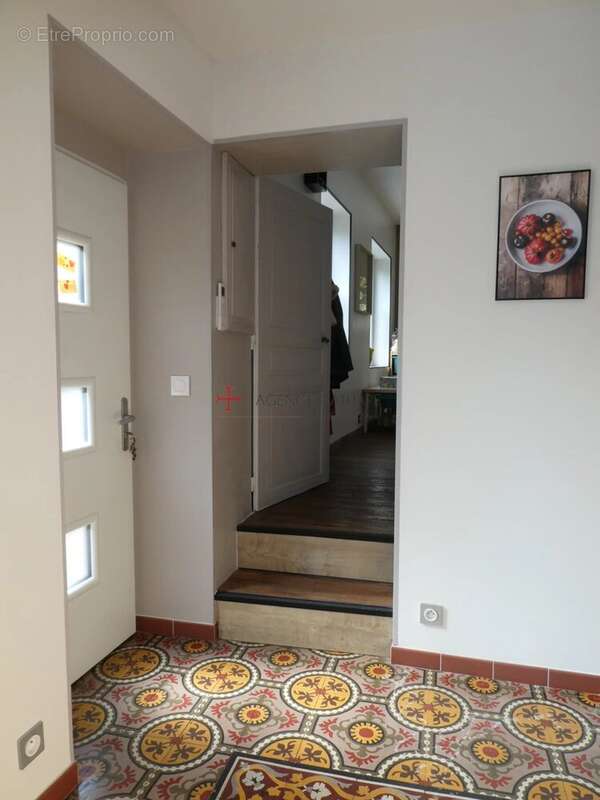 Maison à SAINT-JUERY