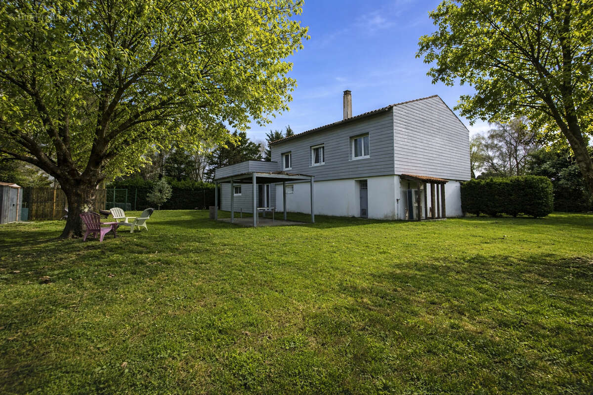 Dompierre maison 5 chambres grand terrain arbore de 1 258 m² - photo 18
