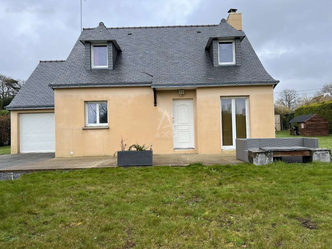 Maison à QUERRIEN