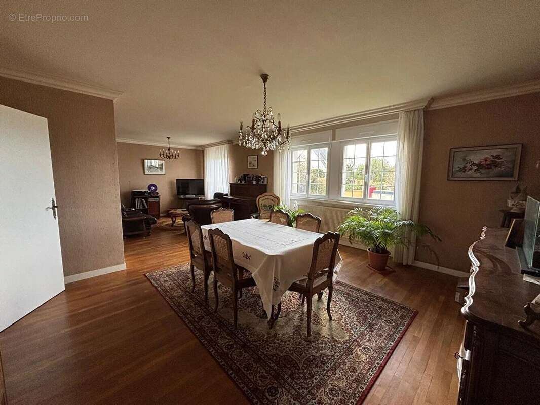 Maison à GUIPRONVEL