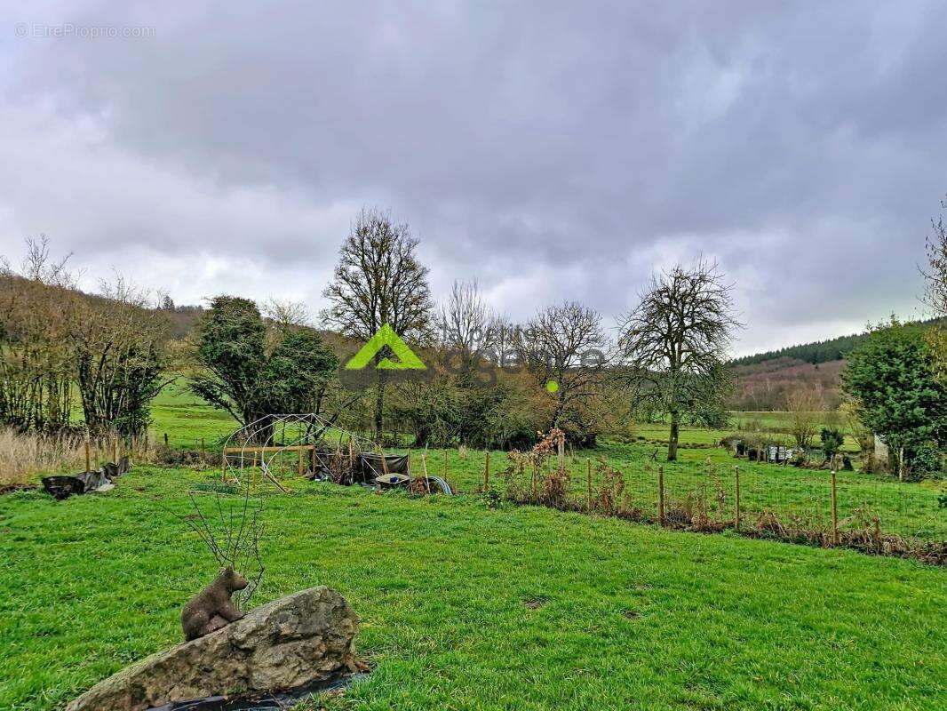 Maison à SAINT-VAURY