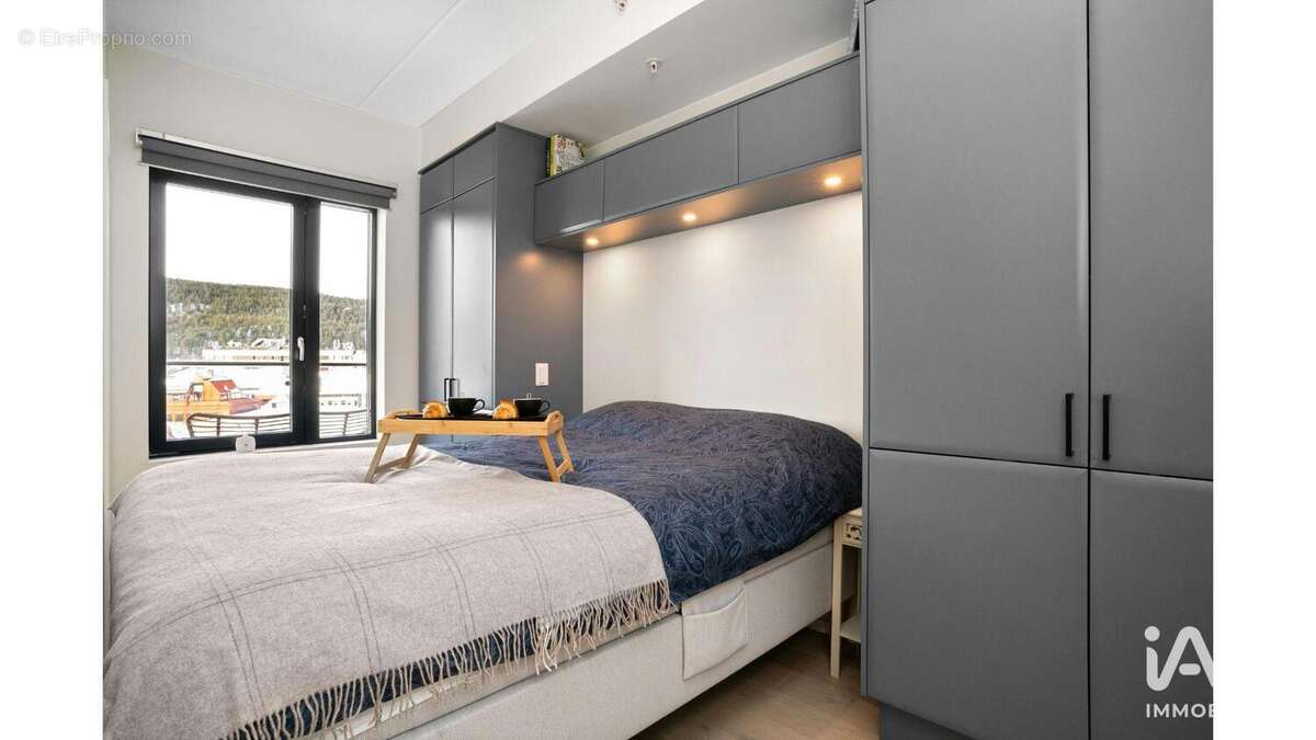 Photo 2 - Appartement à LEVALLOIS-PERRET