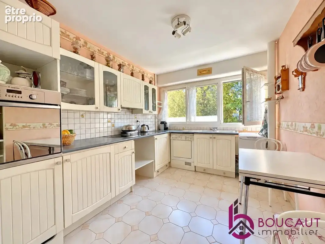 Appartement 4 pièces 79 m² à vendre à Le Plessis-Robinson (92350) - photo 7
