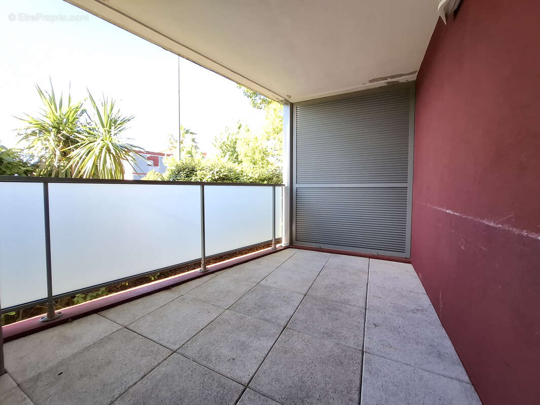 Appartement à MAUGUIO