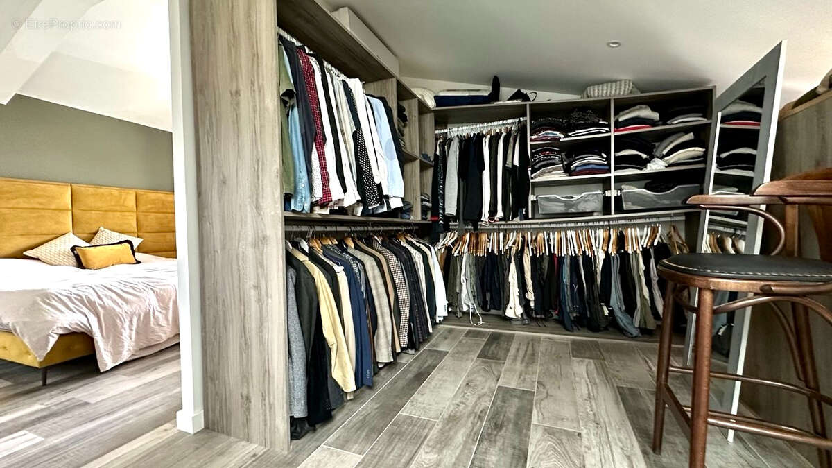 Appartement à BRINDAS
