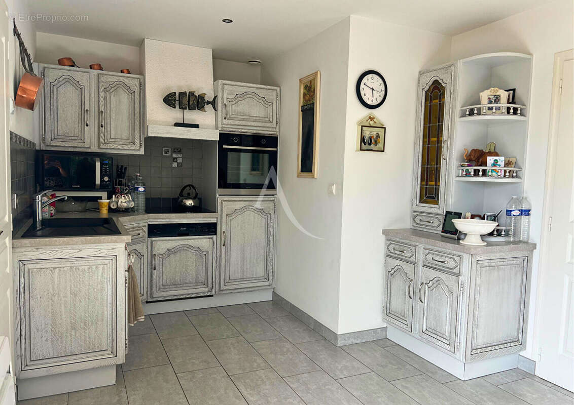 Maison 98 m² à Beauvoir-Sur-Mer  - photo 5