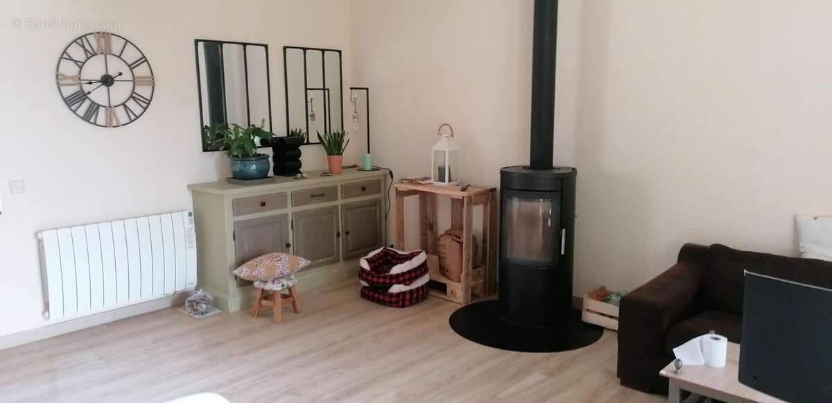 Photo 2 - Maison à NEUVY-LE-ROI