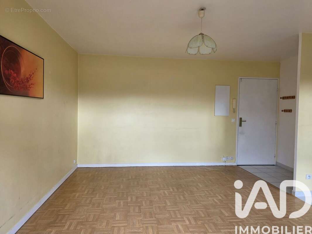 Photo 7 - Appartement à LIVRY-GARGAN