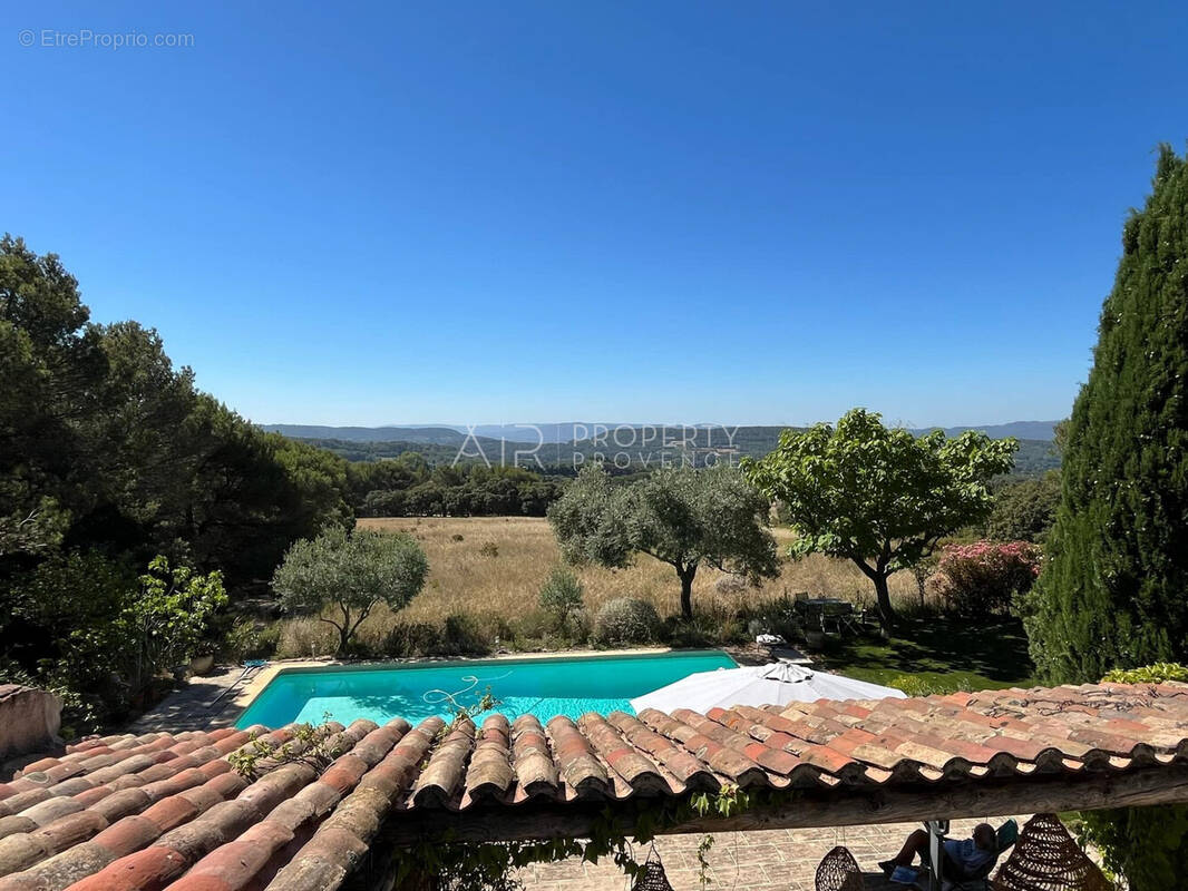 Maison à LOURMARIN