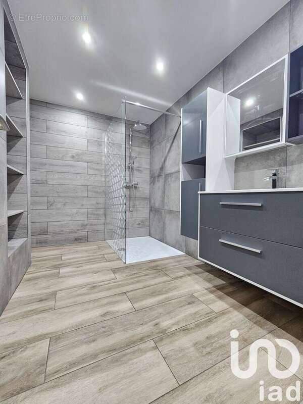 Photo 6 - Appartement à LONGUYON