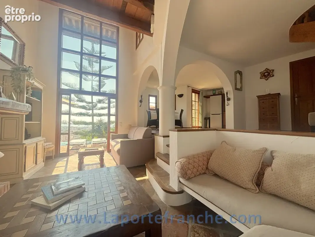 HAUT DE CAGNES maison de charme avec piscine, terrasses vue mer et parking - photo 8