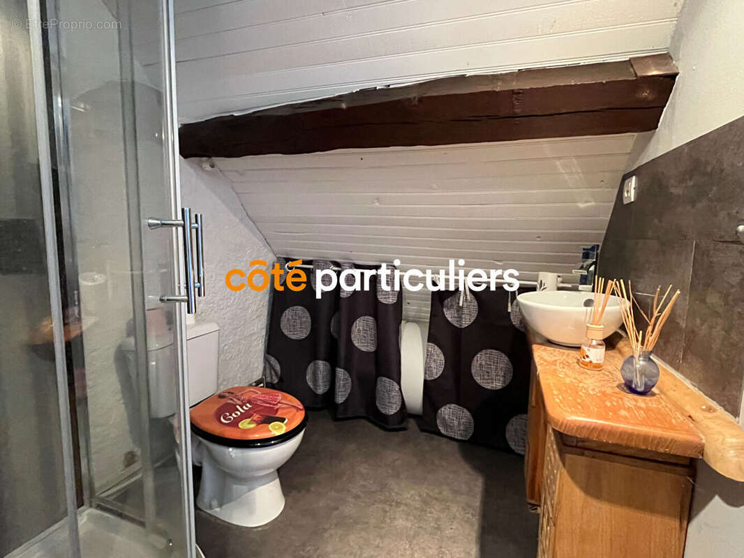 Maison à SAINT-VITTE