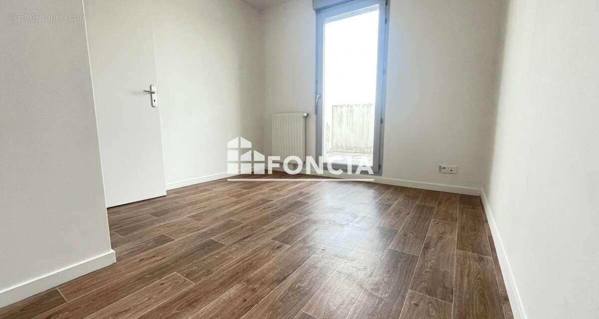 3 pieces 55m2 - parking - terrasses - 3eme etage  proche gare - - photo 8