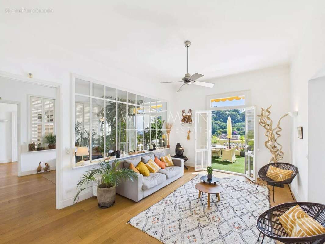 Appartement à MENTON