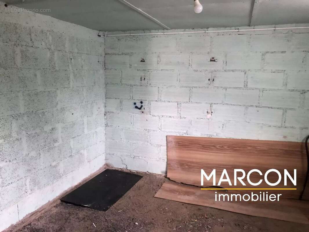 Maison à LA SOUTERRAINE