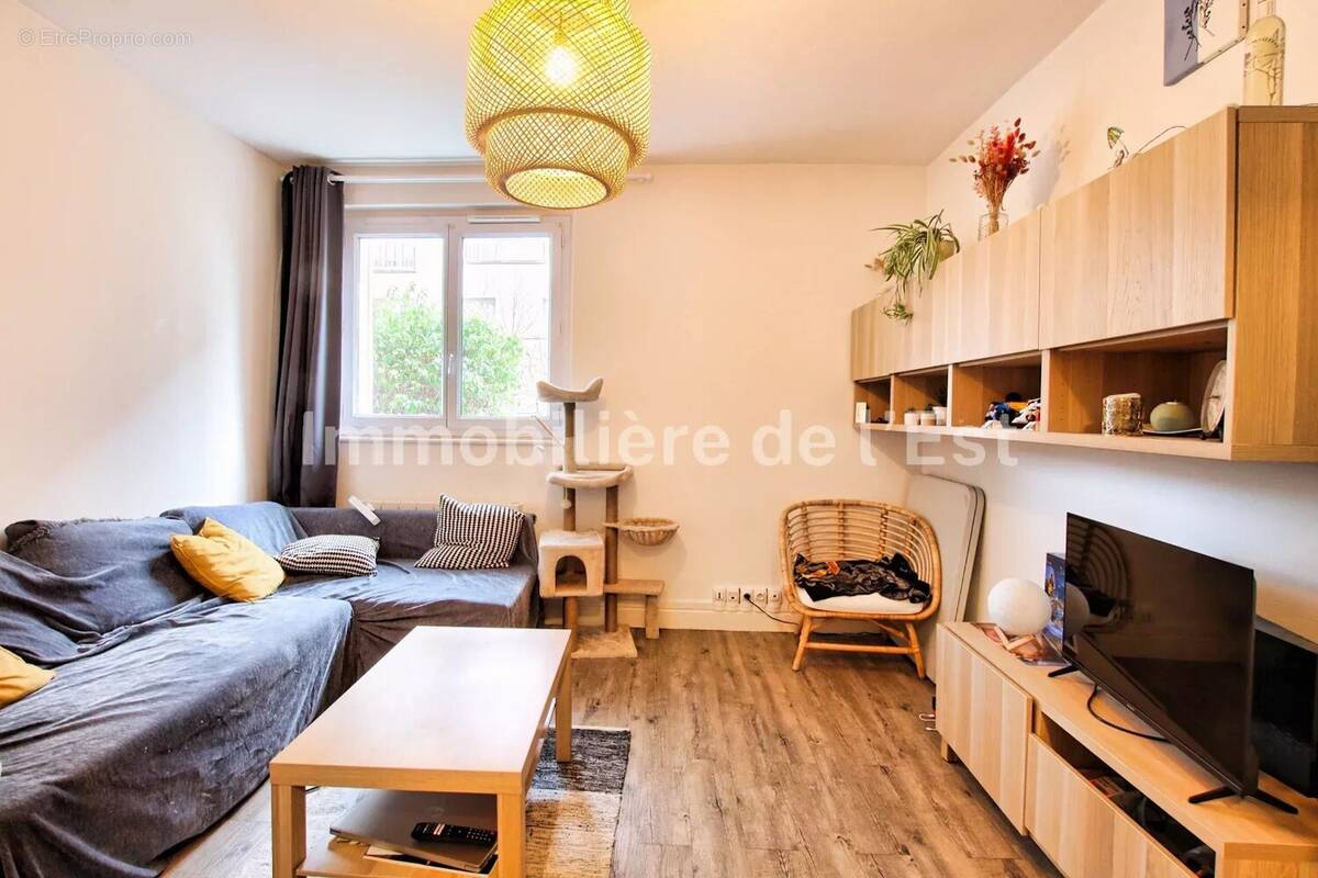 Appartement à LYON-8E