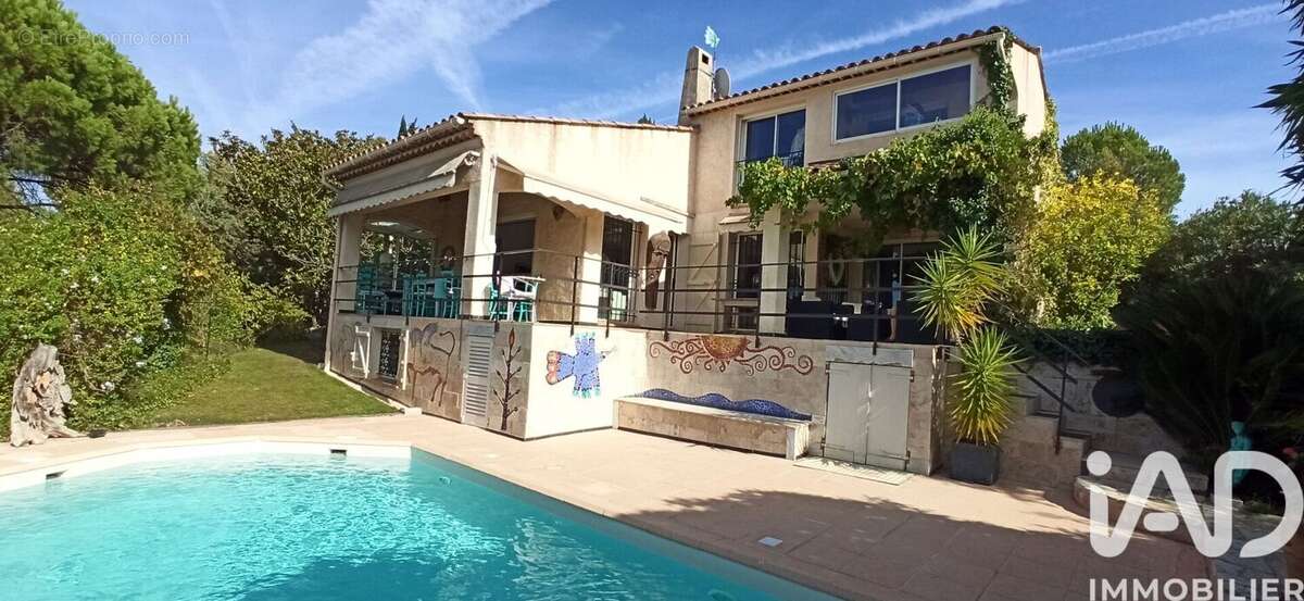 Photo 3 - Maison à FREJUS
