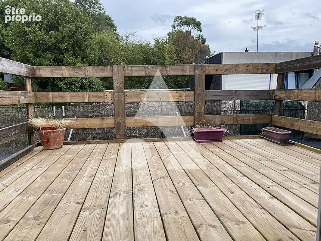 Appartement T2 avec terrasse - photo 5