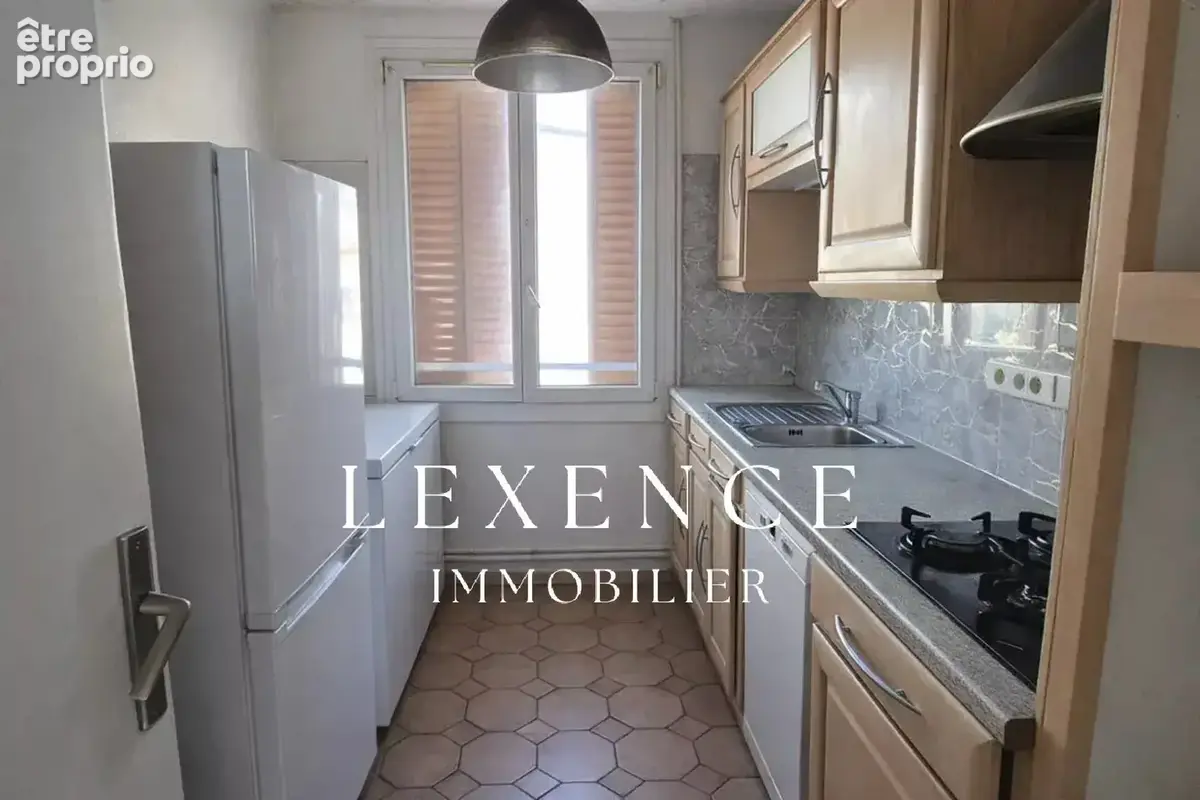 Appartement T4 70m² avec balcon et cave Marseille 14ème - photo 3