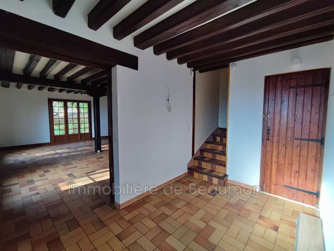 Maison à BEAUMONT-LE-ROGER