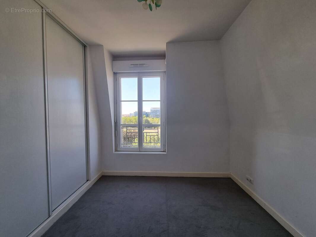 Appartement 81 m² à La Garenne-Colombes  - photo 7