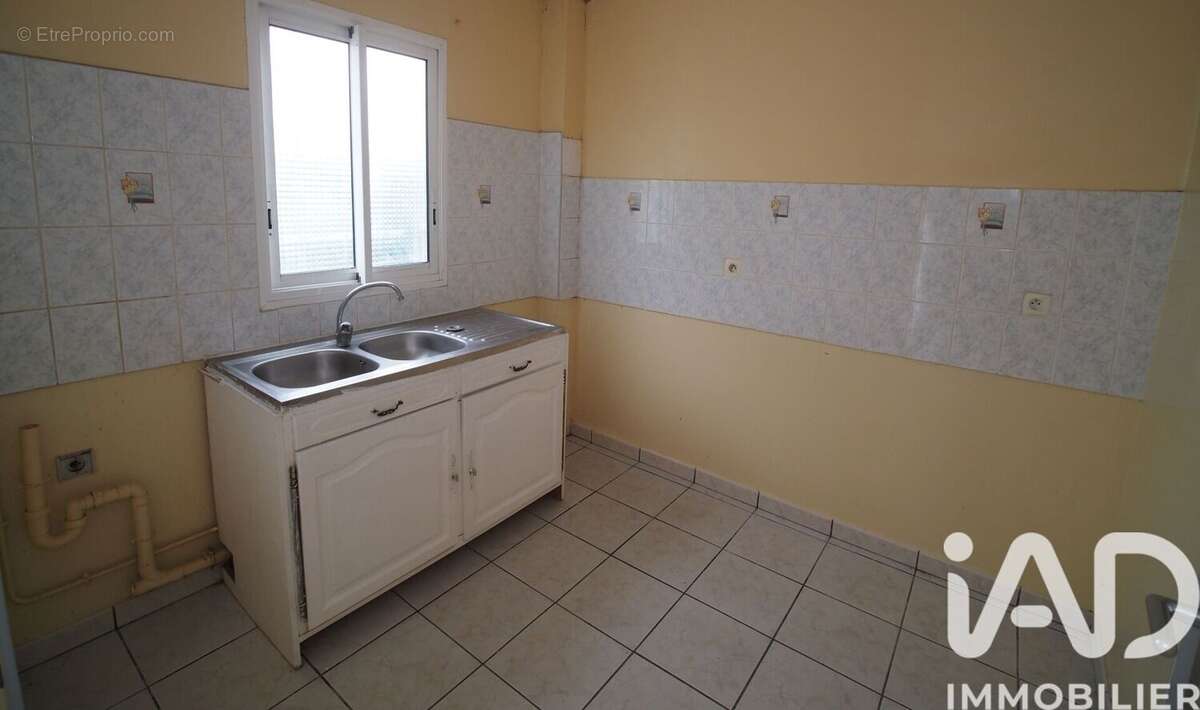 Photo 3 - Appartement à SAINT-DENIS