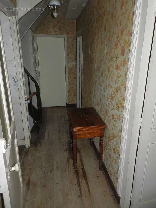 Maison à SAINT-PIERRE-SUR-DIVES