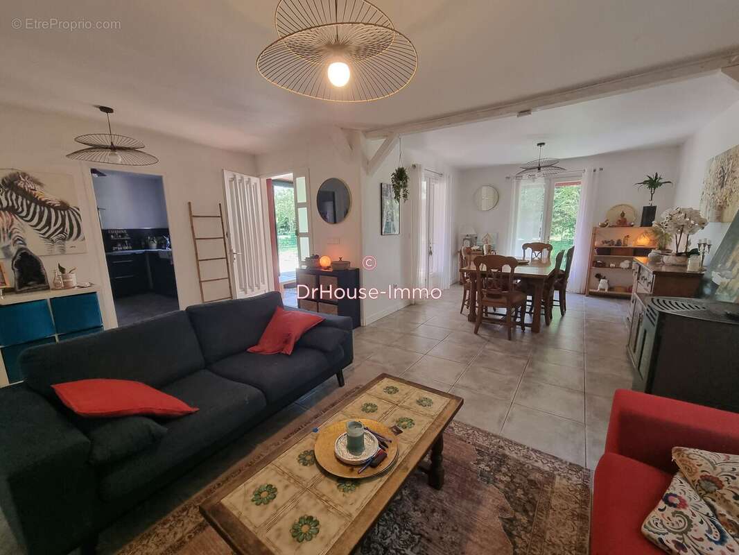 Maison 91 m² à Lamonzie-Saint-Martin  - photo 5